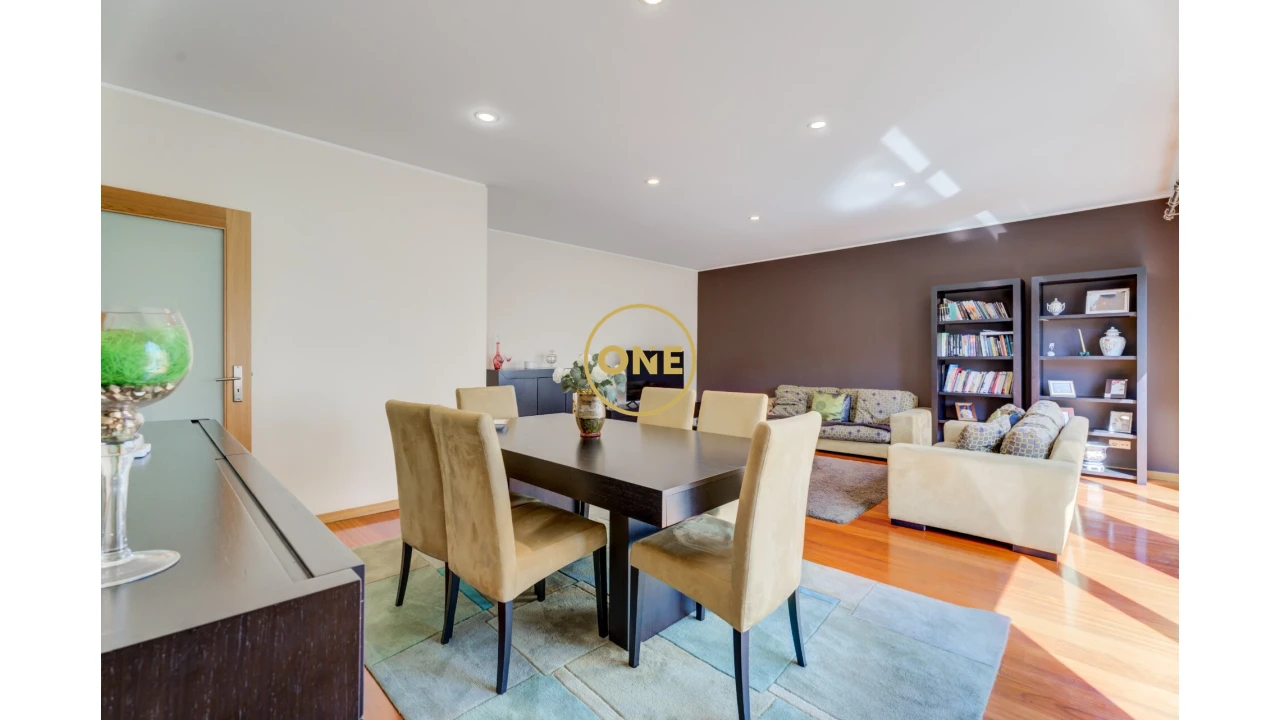 Apartamento T3 para Venda em Vila Nova de Famalicão e Calendário Foto 15