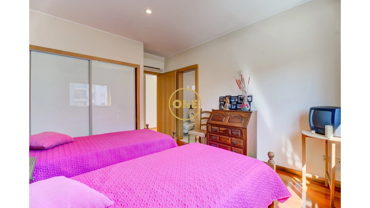 Apartamento T3 para Venda em Vila Nova de Famalicão e Calendário Foto 26