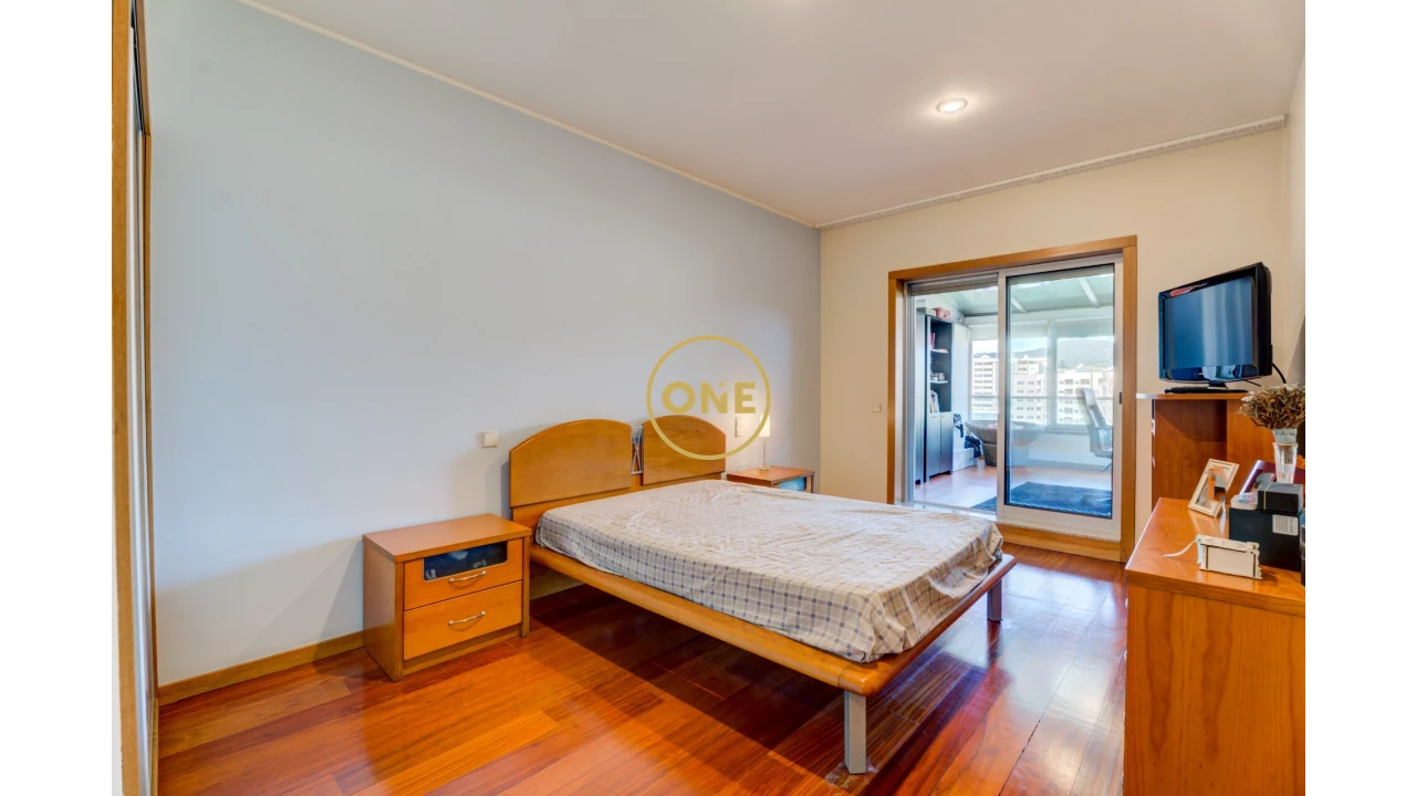 Apartamento T3 para Venda em Vila Nova de Famalicão e Calendário Foto 38