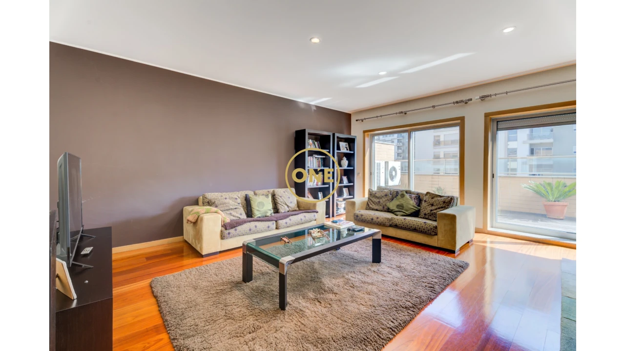 Apartamento T3 para Venda em Vila Nova de Famalicão e Calendário Foto 17