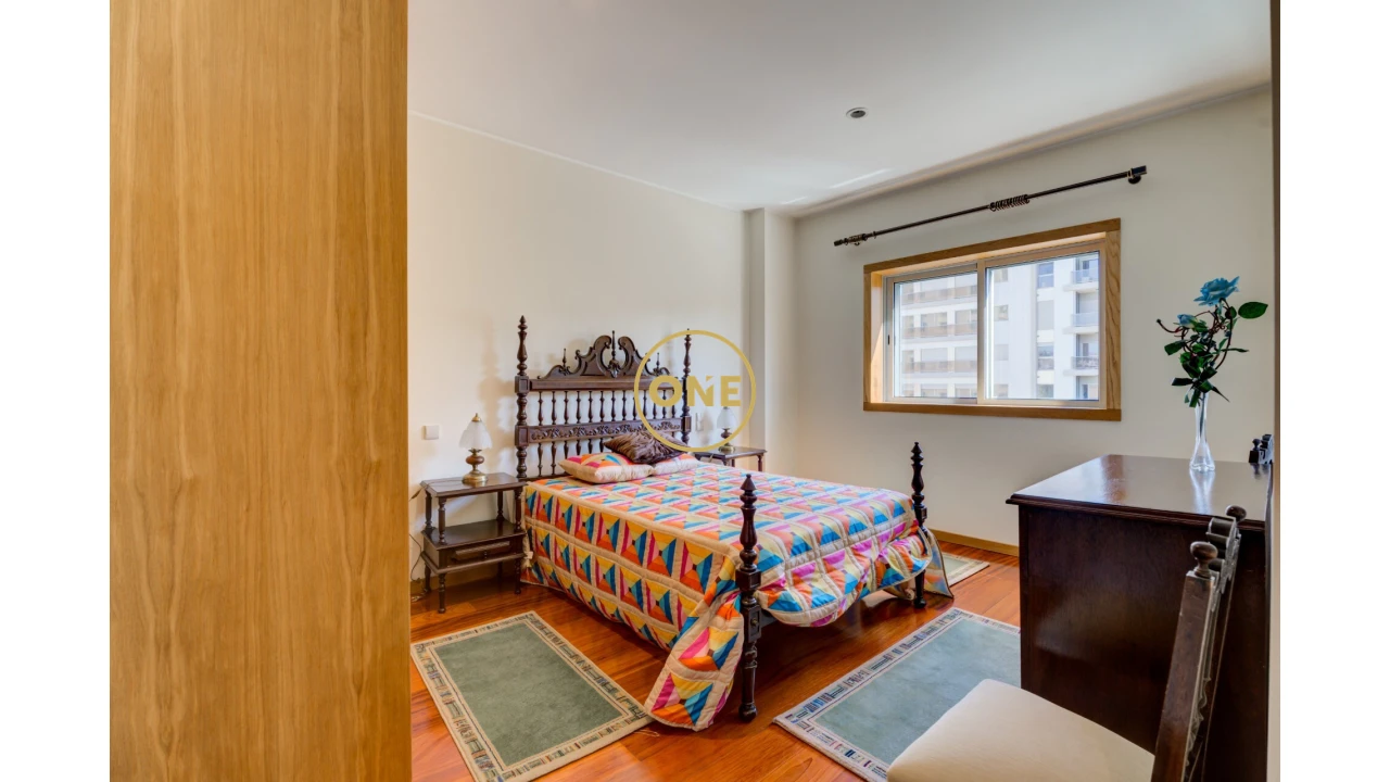 Apartamento T3 para Venda em Vila Nova de Famalicão e Calendário Foto 33