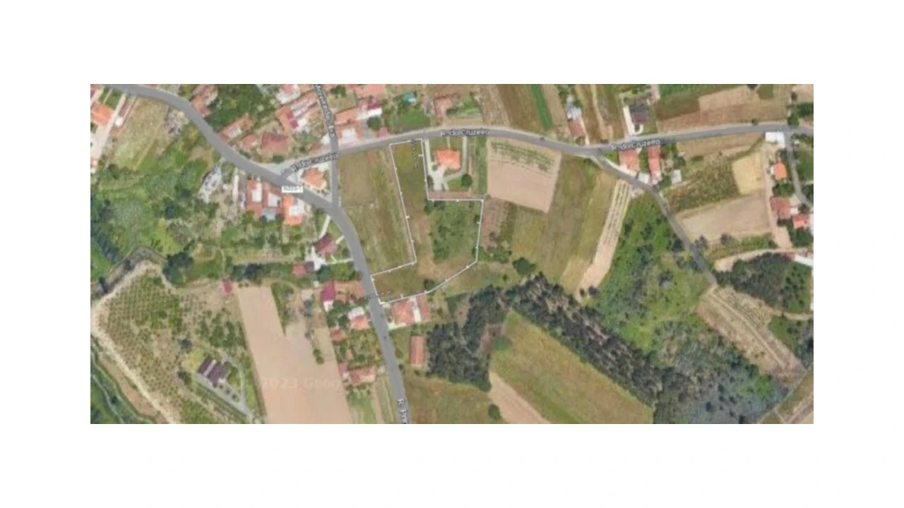 Terreno para Venda em Fonte de Angeão e Covão do Lobo Foto 1