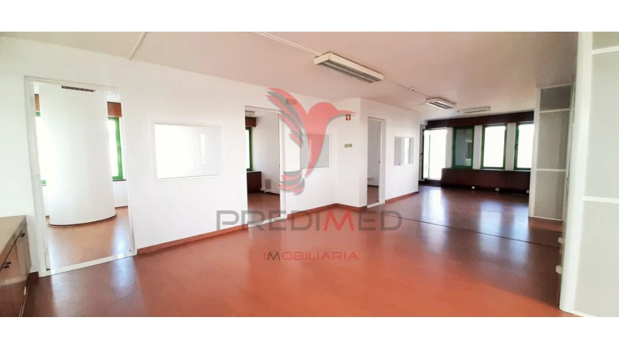 Escritório para Venda em Vila Franca de Xira Foto 8