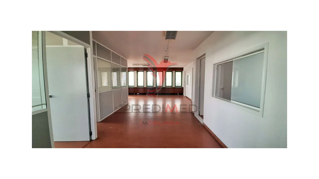 Escritório para Arrendamento em Vila Franca de Xira Foto 6