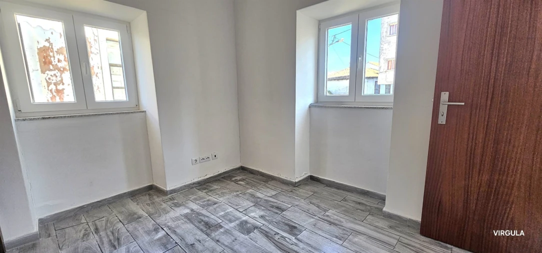 Moradia T1 para Venda em Ferro Foto 14