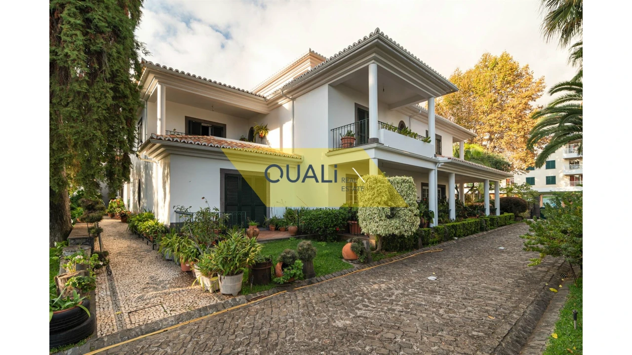 Quinta T6 para Venda em Santo Antonio Foto 1