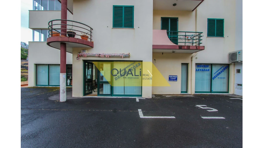 Loja para Venda em Caniço Foto 2