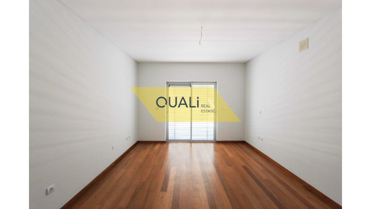 Apartamento T3 para Venda em São Martinho Foto 8