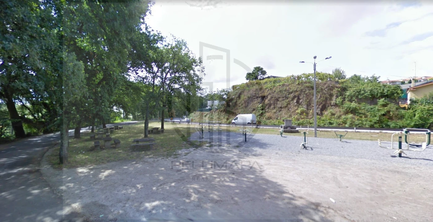 Terreno para Venda em Ferreiros e Gondizalves Foto 4