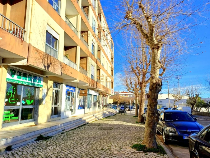 Loja para Venda em Buarcos Foto 6