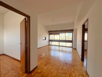 Apartamento T3 para Arrendamento em Bonfim