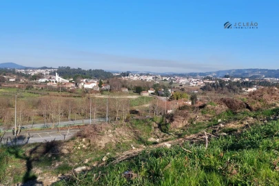 Terreno para Venda em Paredes