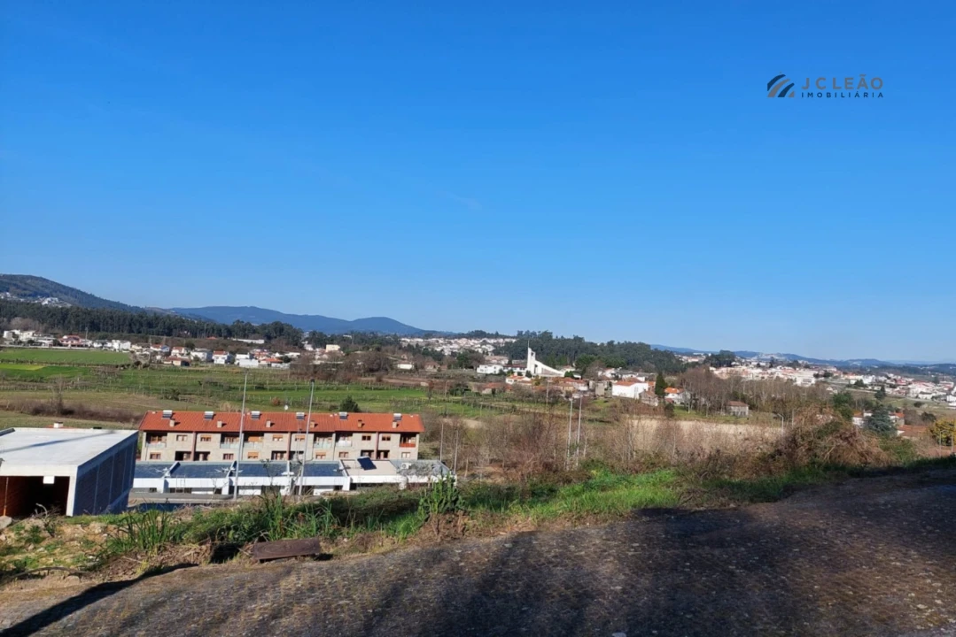 Terreno para Venda em Paredes Foto 4
