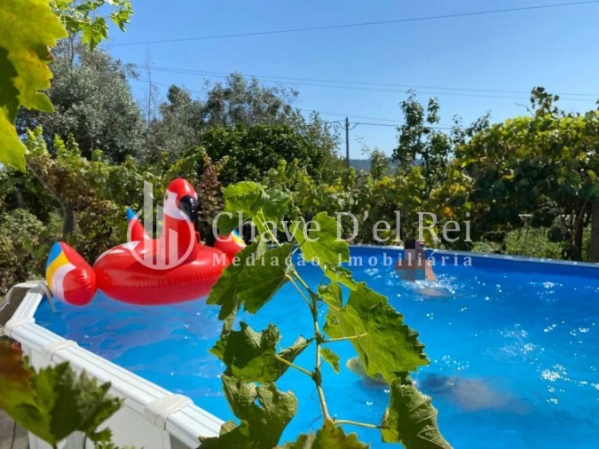 Moradia T5 para Venda em Ribafeita Foto 9