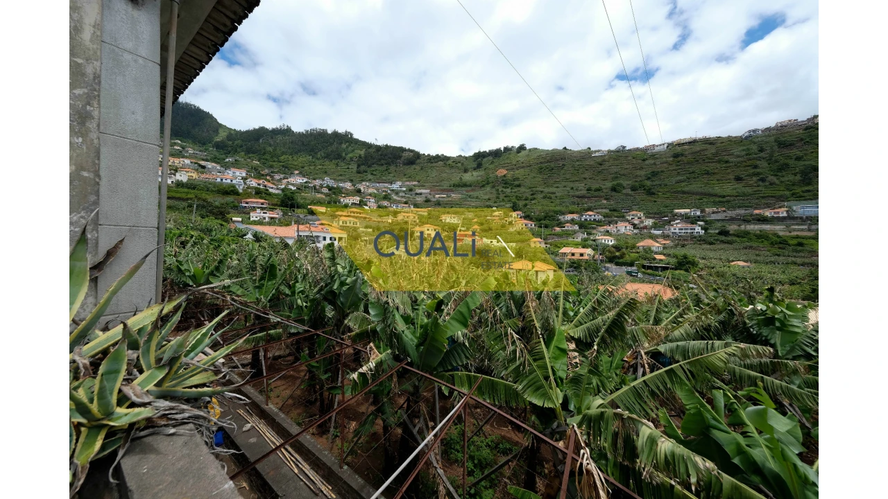 Terreno Misto para Venda em Arco da Calheta Foto 12