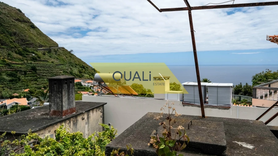 Terreno Misto para Venda em Arco da Calheta