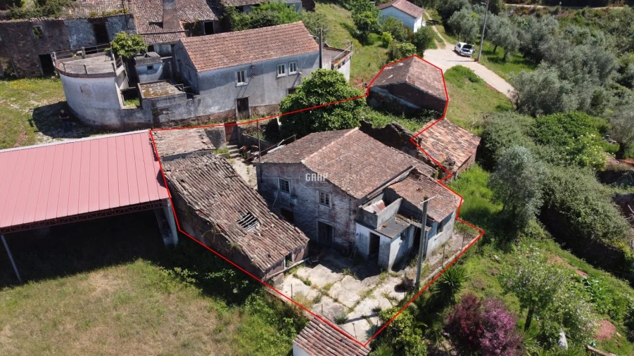 Moradia T7 para Venda em Cumeeira Foto 1