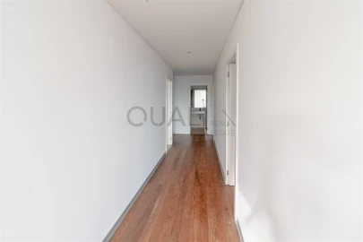 Apartamento T4 para Venda em Funchal (Se)
