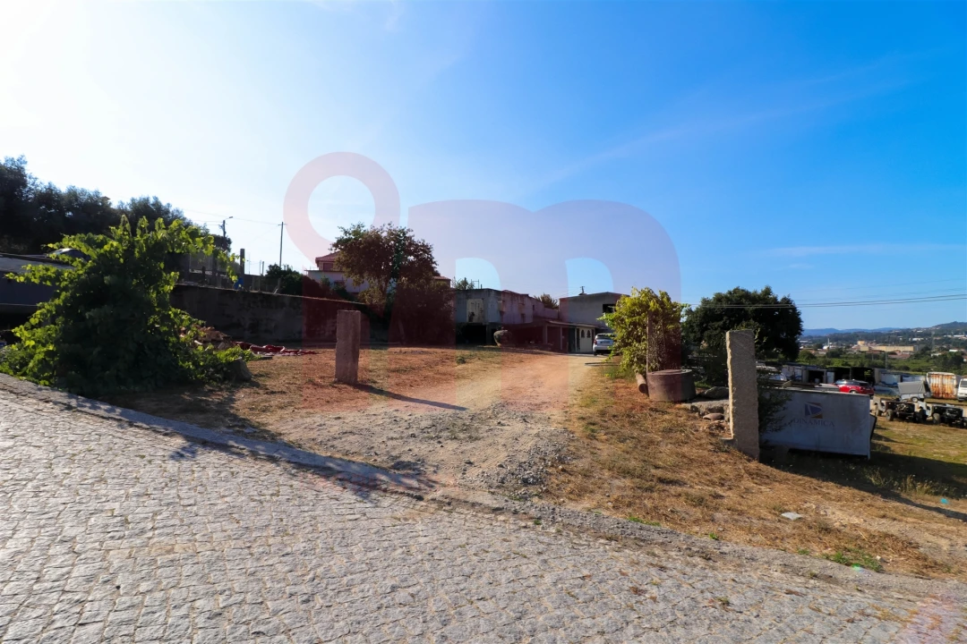 Moradia T3 para Venda em São Tomé de Negrelos Foto 8