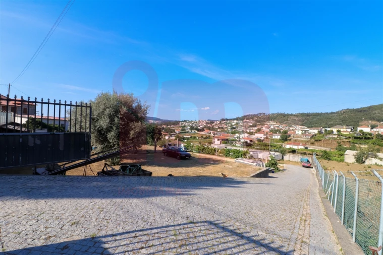 Moradia T3 para Venda em São Tomé de Negrelos Foto 6