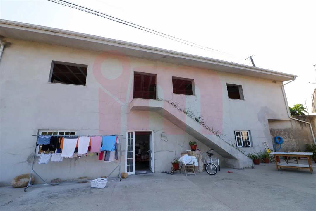 Moradia T3 para Venda em São Tomé de Negrelos Foto 2