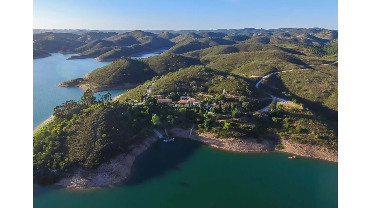 Quinta T16 para Venda em Santa Clara-A-Velha Foto 1