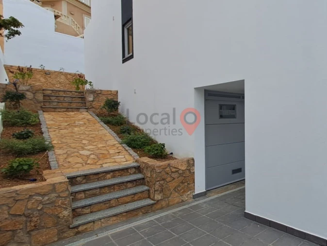 Moradia T4 para Venda em Lagos (São Sebastião e Santa Maria) Foto 13