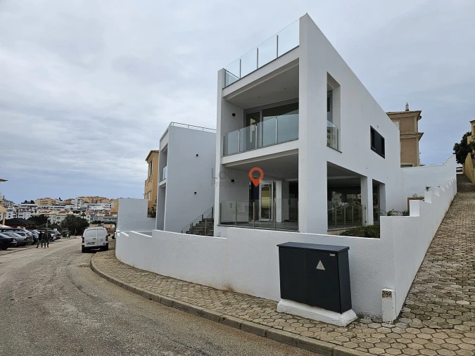 Moradia T4 para Venda em Lagos (São Sebastião e Santa Maria) Foto 8