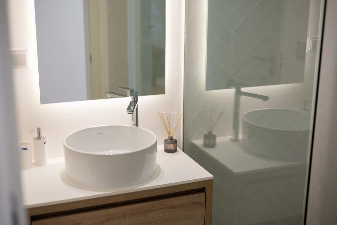 Apartamento T2 para Venda em Budens Foto 20