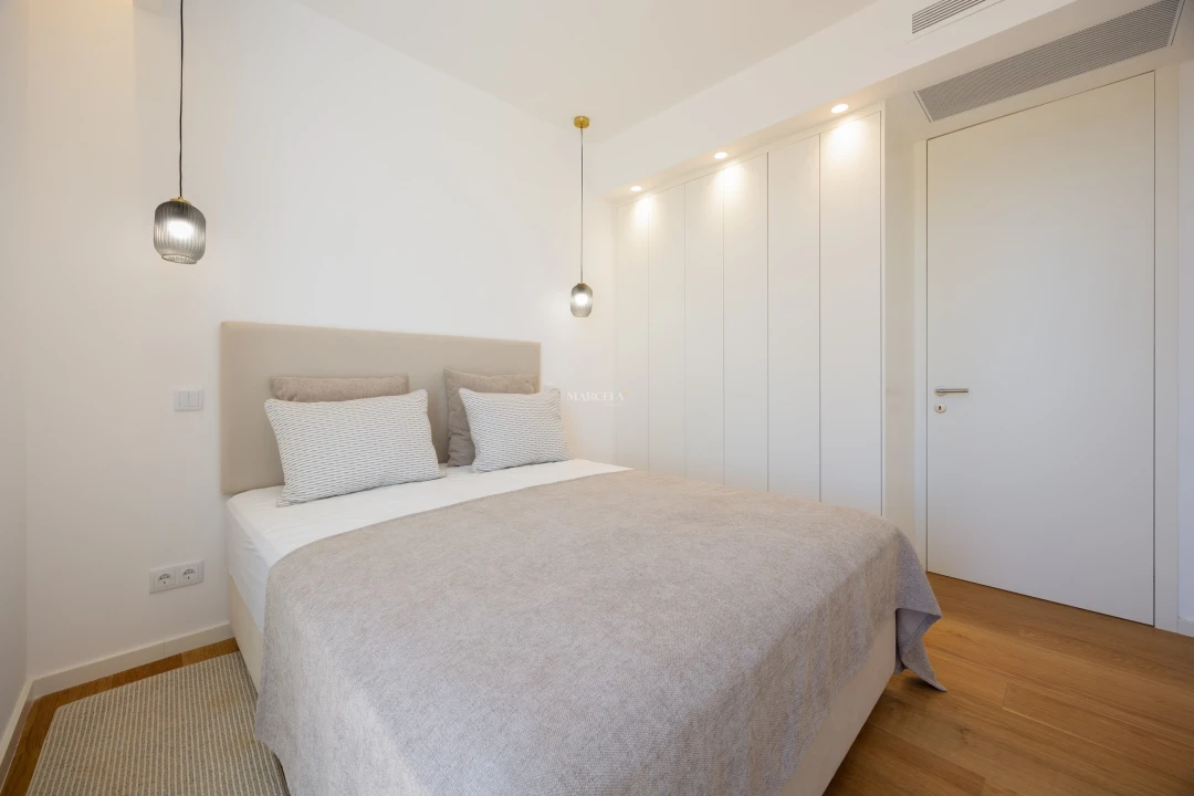 Apartamento T2 para Venda em Budens Foto 4