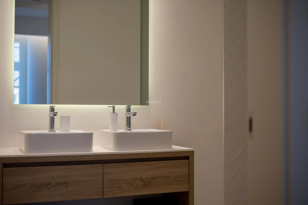 Apartamento T2 para Venda em Budens Foto 24