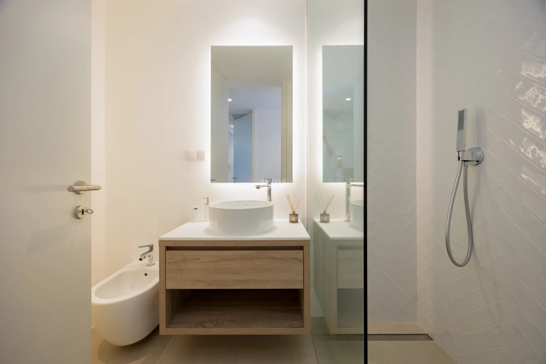 Apartamento T2 para Venda em Budens Foto 8