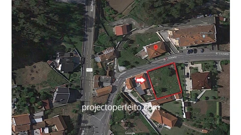 Terreno para Venda em Canedo, Vale e Vila Maior
