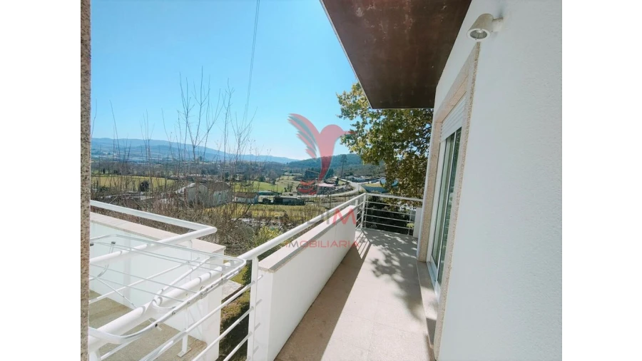 Moradia T4 para Venda em Sande Vila Nova e Sande São Clemente Foto 3