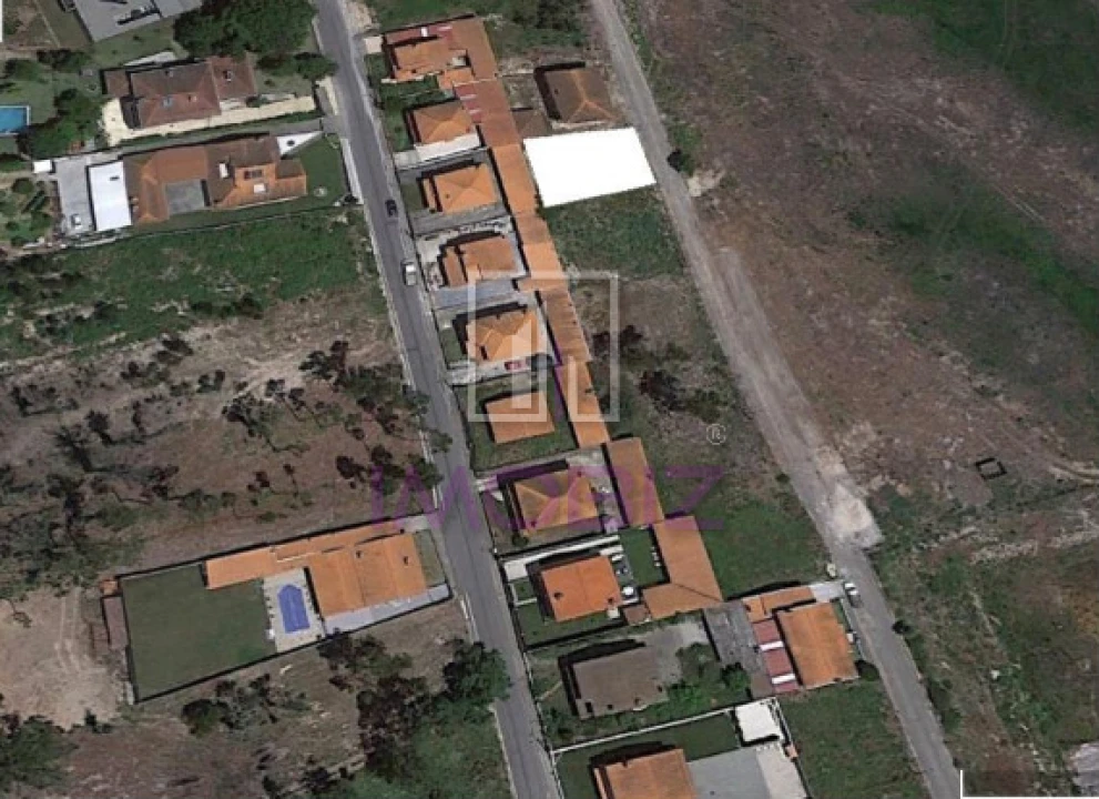 Terreno para Venda em Requeixo, Nossa Senhora de Fátima e Nariz Foto 1