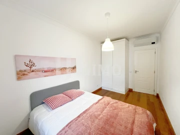 Apartamento T2 para Arrendamento em Cascais e Estoril