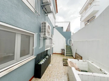 Apartamento T2 para Arrendamento em Cascais e Estoril