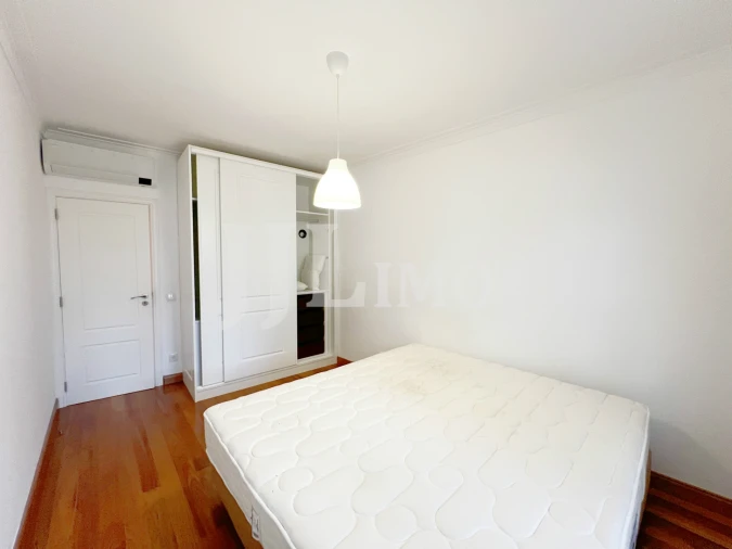 Apartamento T2 para Arrendamento em Cascais e Estoril Foto 9