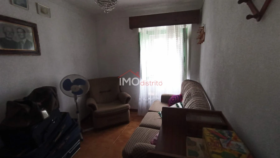 Moradia T3 para Venda em São João Baptista Foto 16