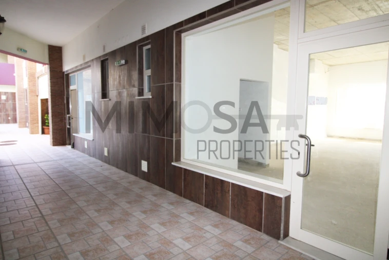 Loja para Venda em Ferragudo Foto 8