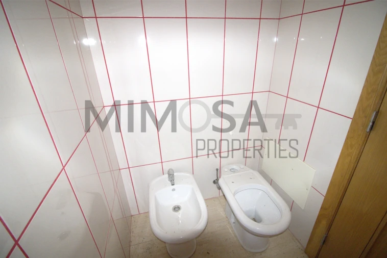 Loja para Venda em Ferragudo Foto 6