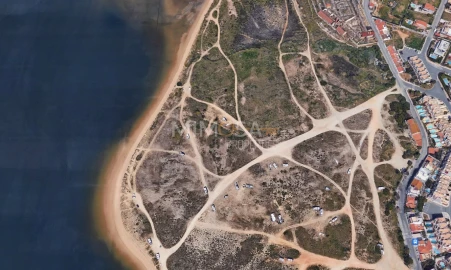 Moradia T4 para Venda em Ferragudo