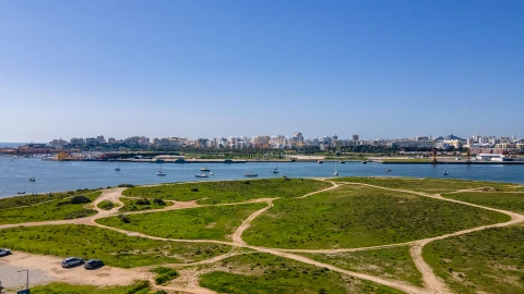 Moradia T4 para Venda em Ferragudo