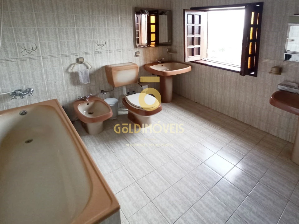 Moradia T5 para Venda em Roriz Foto 15