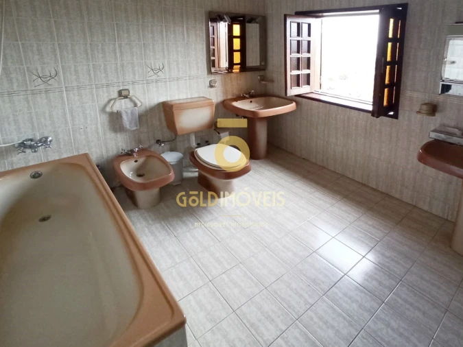 Moradia T5 para Venda em Roriz Foto 15