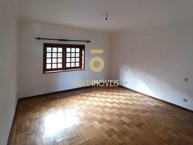 Moradia T5 para Venda em Roriz Foto 10