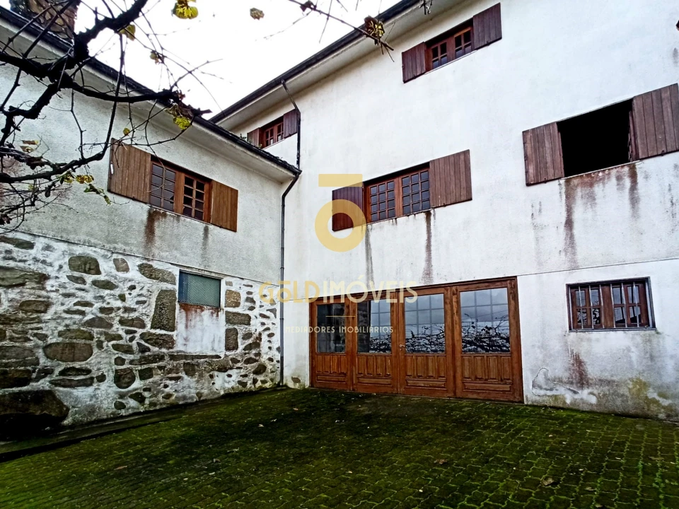 Moradia T5 para Venda em Roriz Foto 32