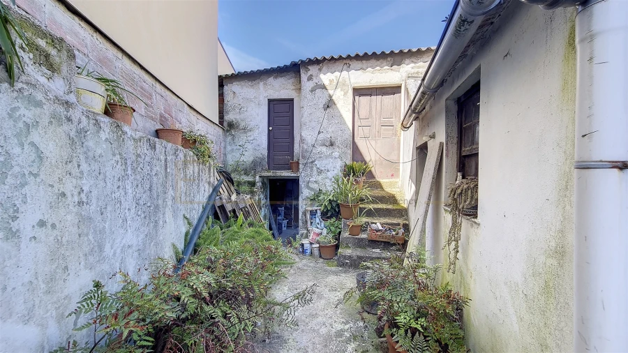 Moradia T3 para Venda em Gião Foto 5