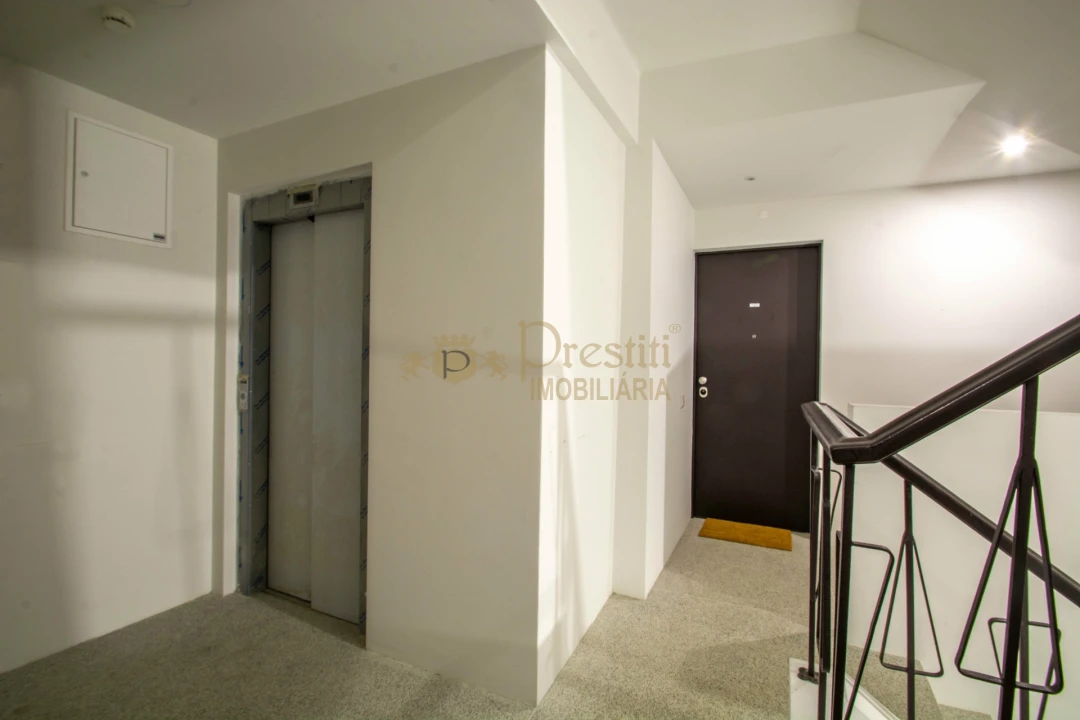 Apartamento T1 para Arrendamento em Oliveira, São Paio e São Sebastião Foto 7