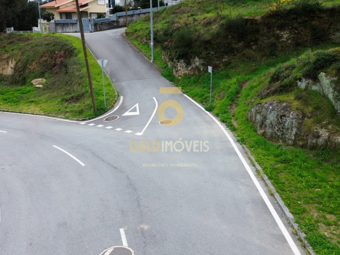 Terreno para Venda em Sobrado e Bairros Foto 2